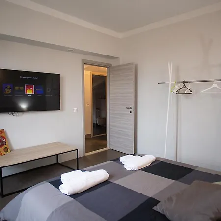 B&big Pensión Prato (Prato)