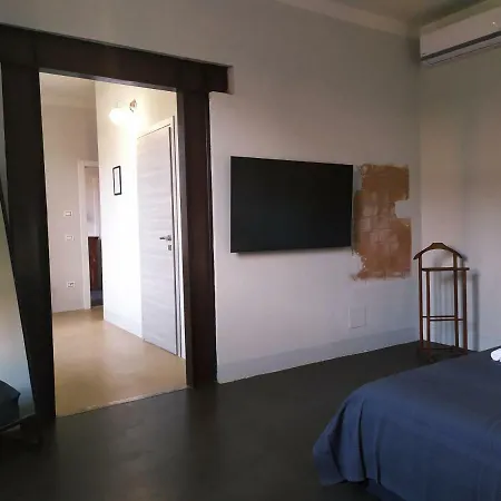 Pensionat B&big Prato (Prato)